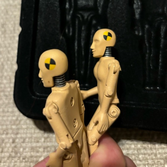 Crash Test Dummies Family. 1/18th size - Picture 2 of 3